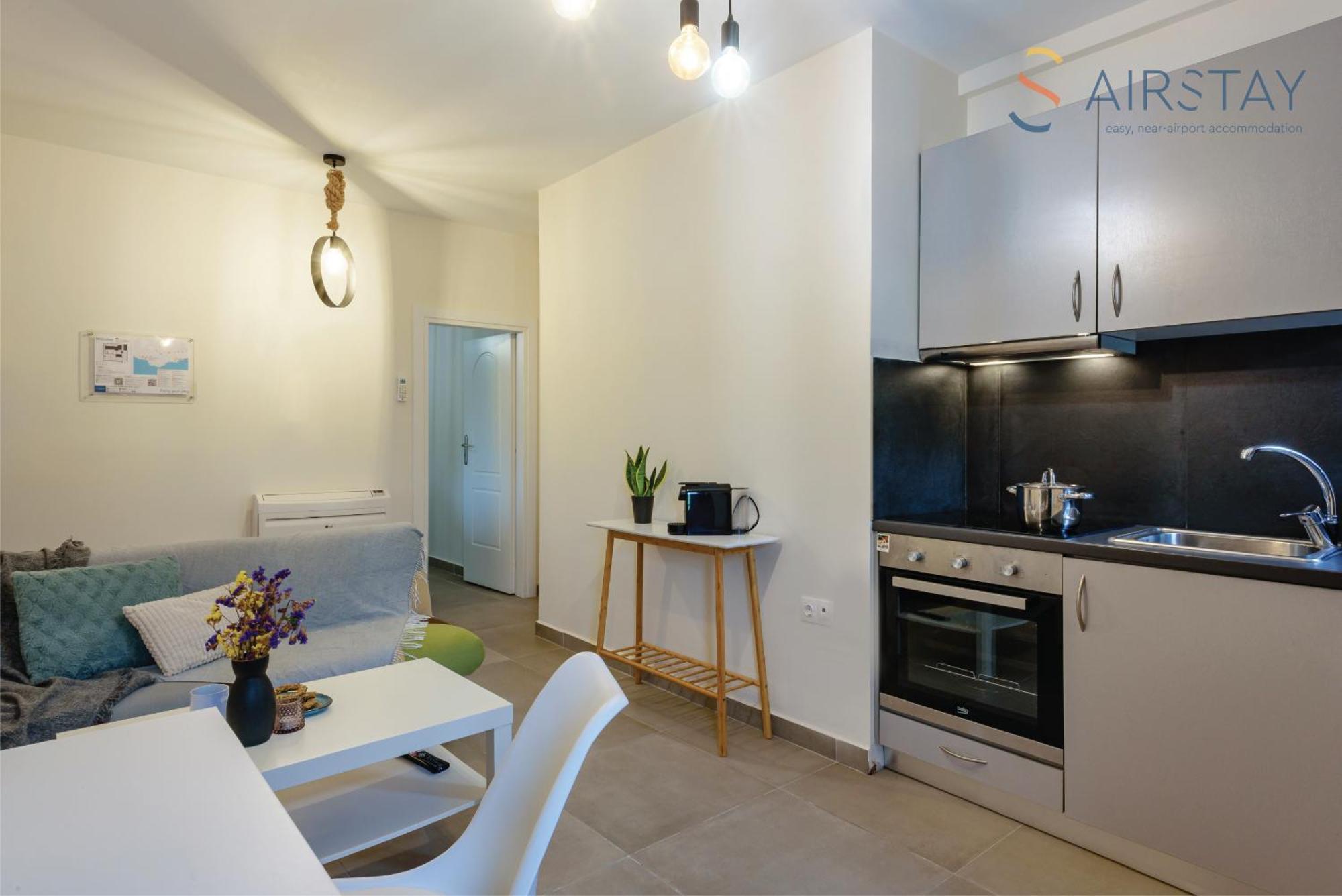 Ryze Apartments Airport By Airstay Artemida  Bagian luar foto