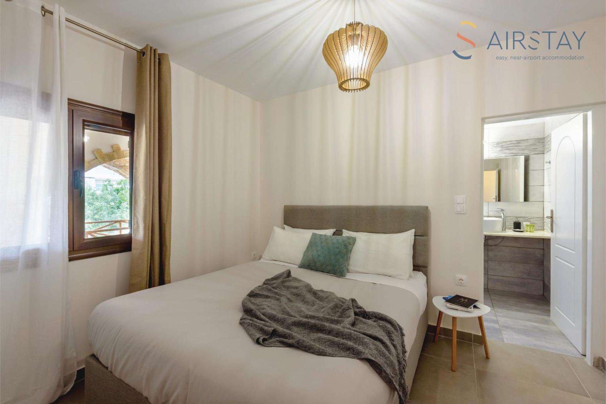 Ryze Apartments Airport By Airstay Artemida  Bagian luar foto